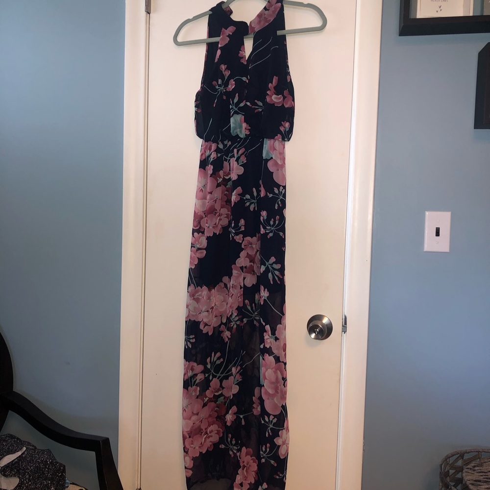 🔥 Floral maxi dress